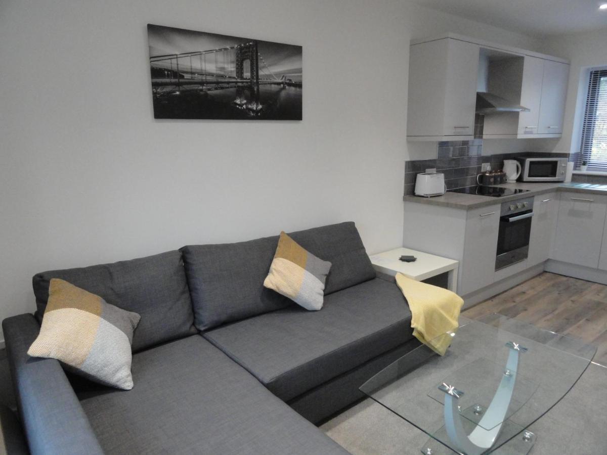 2 Bedroom Apartments In Filton By Cliftonvalley Apartments Bristol Kültér fotó