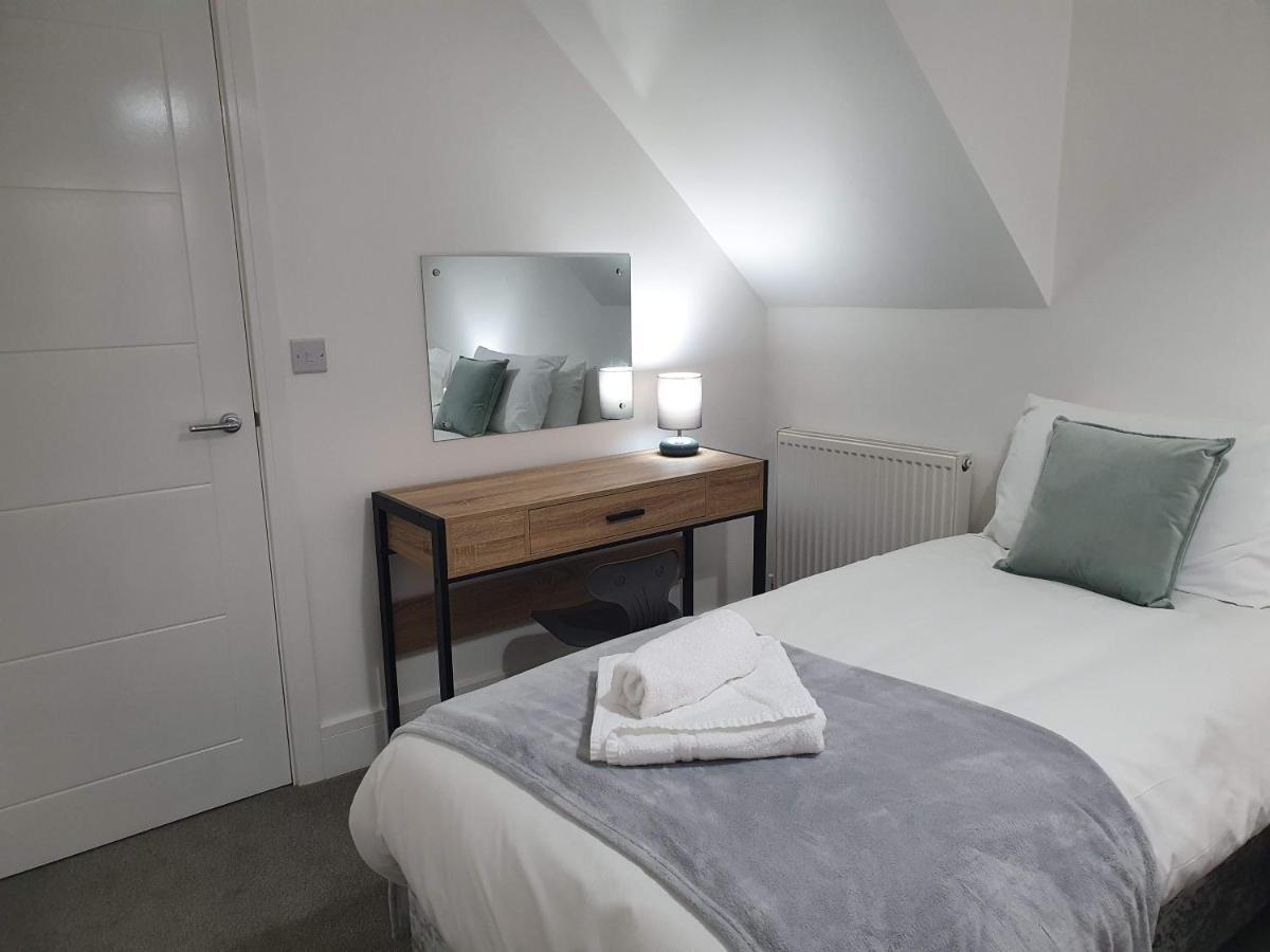 2 Bedroom Apartments In Filton By Cliftonvalley Apartments Bristol Kültér fotó